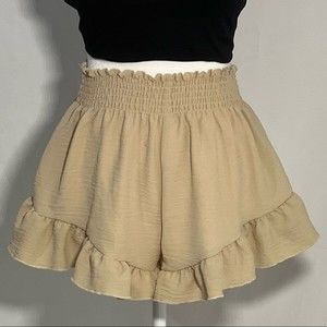 PaperMoon Ruffled High Waist Tan Shorts Size Medium